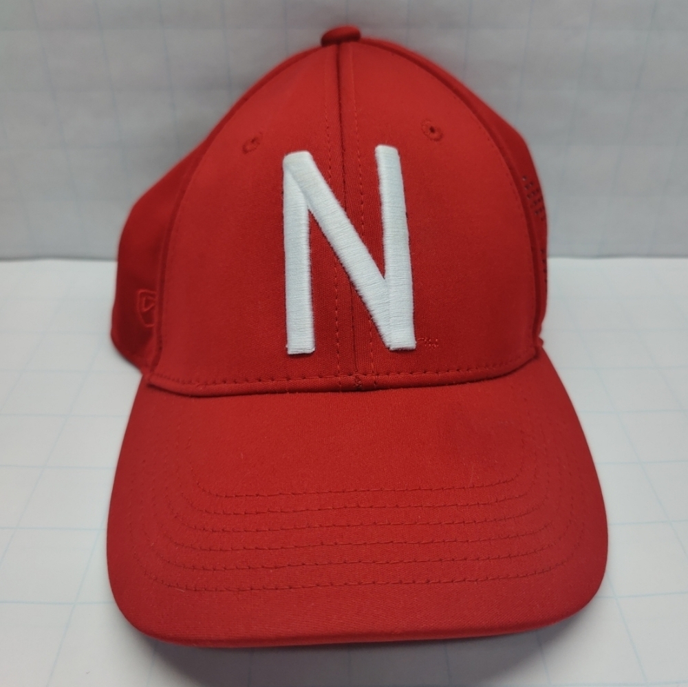 University Of Nebraska Cornhuskers Hat Cap One Size Fits All Red White N